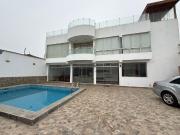 VENDO AMPLIA CASA DE PLAYA CON PISCINA – PUNTA NEGRA