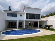 VENDO AMPLIA CASA EN CUERNAVACA, VISTA HERMOSA, ZONA...