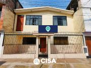 VENDO AMPLIA CASA EN SAN JUAN DE MIRAFLORES