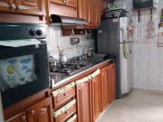VENDO AMPLIA CASA TERMINADA