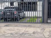 Vendo amplio departamento en Calle Las Fresas Surco...