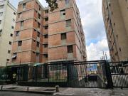 Vendo apartamento 100m2 Colinas de Bello Monte 9794