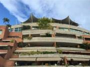 Vendo apartamento c/terraza 1100m2 El Solar del Hatillo 0888