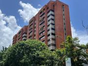 Vendo Apartamento de 170m2 3h/3b/2pe Los Dos Caminos