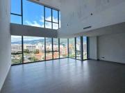Vendo apartamento dúplex 221m2 Las Mercedes 9796