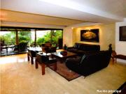 Vendo apartamento duplex 430m2 Urbanización Miranda 0230