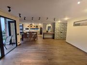 VENDO APARTAMENTO EN EL POBLADO MILLA DE ORO REFORMADO