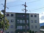 VENDO APARTAMENTO EN LA CIRCUNVALAR