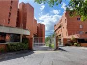 Vendo Apartamento en Los Pomelos