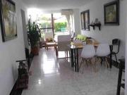 VENDO APARTAMENTO EN UN PRIMER PISO EN EL CONJUNTO...
