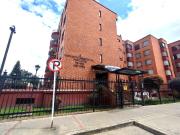 VENDO APARTAMENTO PRIMER PISO CON GARAJE SECTOR ENGATIVA