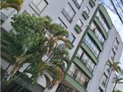 VENDO APARTAMENTO REMODELADO CIRCUNVALAR