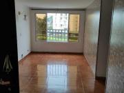 VENDO APARTAMENTO REMODELADO EN METROPOLITANO