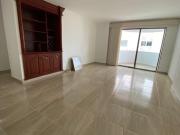 VENDO APARTAMENTO UBICADO EN LA CASTELLANA, MONTERA