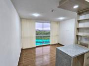 Vendo apartmento con garaje en bonanza de la pradera...