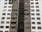 Vendo apto 110m2 4h/3b/2p Macaracuay 4428 Vendo apto 110m2 4h/3b/2p Macaracuay 4428