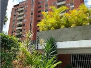 Vendo apto 192m2 4h/4b/2p Las Esmeraldas 9477