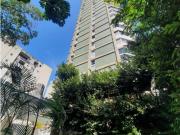 Vendo apto 200m2 4h/4b/2p Los Palos Grandes 0981