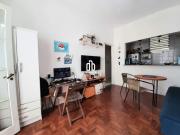 VENDO APTO COM 1 DORM/SALA COM SACADA VISTA MAR E...