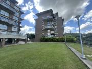 Vendo Apto En Alto Hatillo 147 mts 2H/3B/2P