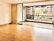 Vendo apto en perfecto estado Los Parras piso medio con...