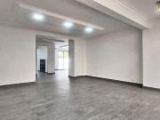Vendo apto remodelado El Poblado Loma Los Parra con la 34