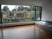 VENDO APTO REMODELADO EN CHICO ALTO. 3 ALCOBAS. ESTUDIO