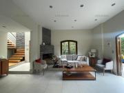 Vendo Bella Casa en Avenida Alameda de La Encantada N 2,...