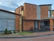 VENDO BELLA INDEPENDIENTE Y COMPLETA CASA CAJICA VEREDA...