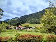 VENDO BIOHOTEL O FINCA GUATAVITA