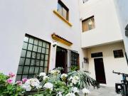 Vendo Bonita Casa de 3 pisos en el Cercado de Lima