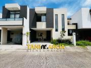 Vendo Bonita Casa en Fraccionamiento Privado en Río...