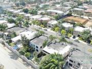 VENDO BONITA CASA, KM 2.5 VÍA SAMBORONDÓN