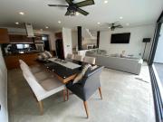 Vendo Bonita Casa Sin Muebles en RESIDENCIAL AQUA de 3...