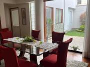 VENDO BONITA E IMPECABLE CASA URB. El RANCHO, MIRAFLORES