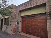 VENDO casa 2 dorm + 2 oficinas en Guemes! Residencial o...