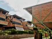 Vendo casa 300m2 Sector La union El Hatillo 5664 Vendo casa 300m2 Sector La union El Hatillo 5664