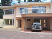 Venta de casa Sector Conocoto, cerca Santa María Av. Ilaló