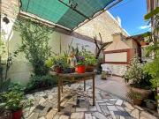 Vendo CASA 3 DORMIS CON PATIO EN ABASTO