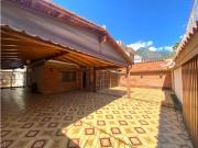 Vendo casa 437m2 El Marques 3748