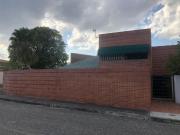 Vendo casa 450m2 Terraza del Club Hípico 9728