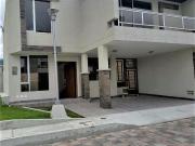 VENDO CASA 4 DORMITORIOS MODERNA TIPO MINIMALISTA EN...