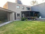 Vendo casa 4 recamaras Lomas de Chapultepec