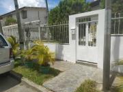 Vendo casa 500m2 5h/2b/5p La Trinidad 9612