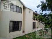VENDO Casa 596Mts Terreno al Sur Frac Parques de la...