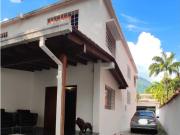 Vendo casa 857m2 La Castellana 9772