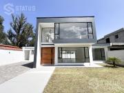 Vendo casa a Estrenar en urbanización, 230 m², Sector...