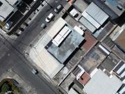 Vendo casa a una cuadra del parque Bicentenario