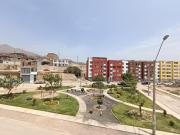 VENDO CASA ACOGEDORA FRENTE A PARQUE EN PACHACAMAC