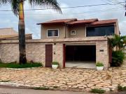 Vendo Casa ampla sobrado no Setor M norte em Taguatinga!